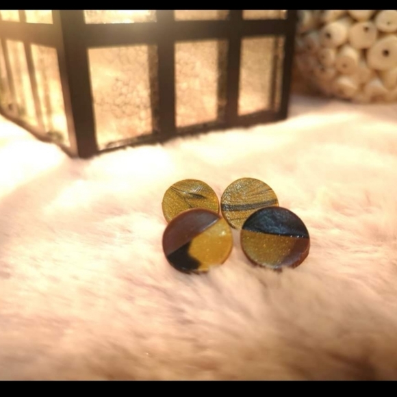 Handmade clay earing's - Picture 2 of 2